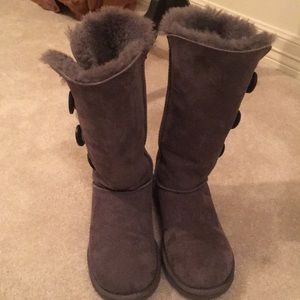 Ugg baily boots
